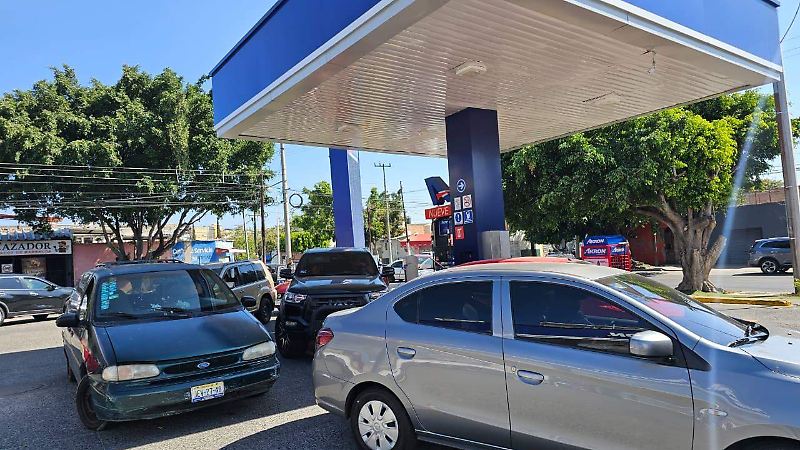 filas gasolineras - Aurelio Magaña (2).jpeg